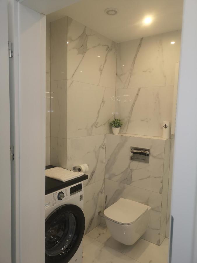 Apartament Z Widokiem Na Morze W Kompleksie Hevenia Rewal Exterior photo